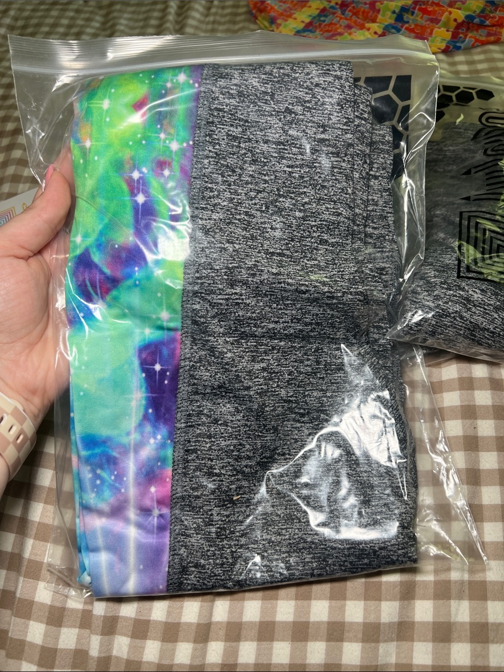 Bundle of 4 LuLaRoe Jordan Leggings - Picture 3 of 6